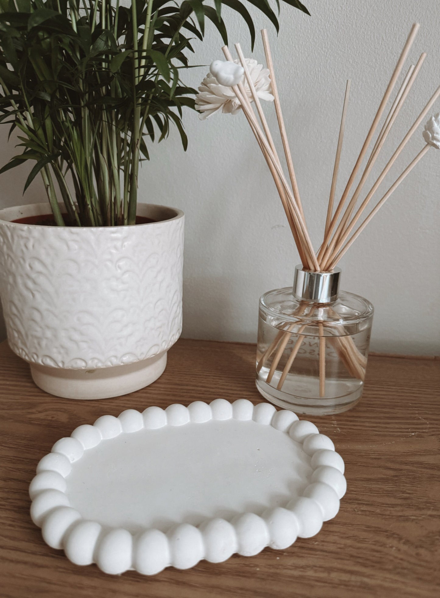 bubble oval tray, choose different colour effects, Handmade | jesmonite | home decor and gifts